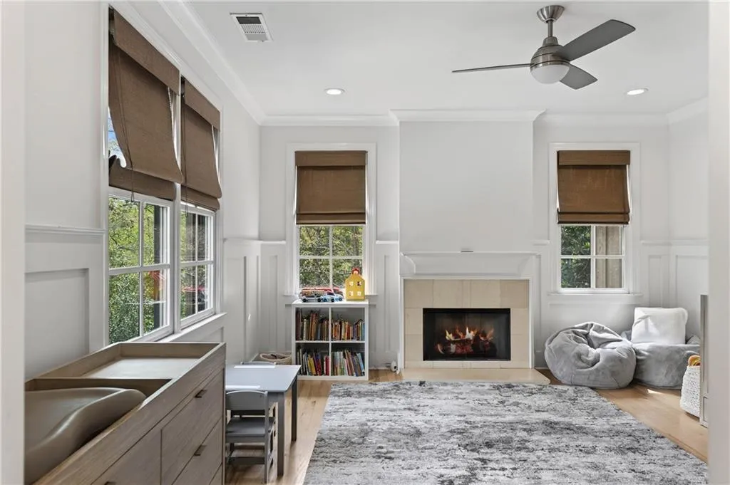 4868 Merlendale Drive, Atlanta, Georgia 30327, 6 Bedrooms Bedrooms, ,6 BathroomsBathrooms,Residential,For Sale,4868 Merlendale Drive,7741002