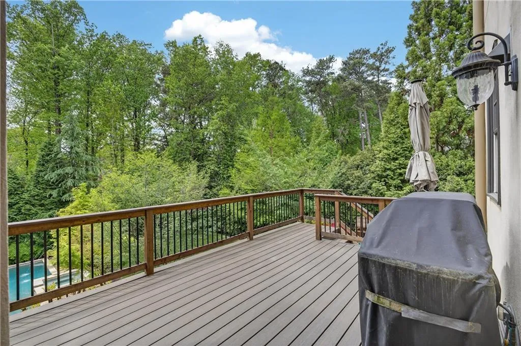 4868 Merlendale Drive, Atlanta, Georgia 30327, 6 Bedrooms Bedrooms, ,6 BathroomsBathrooms,Residential,For Sale,4868 Merlendale Drive,7741002