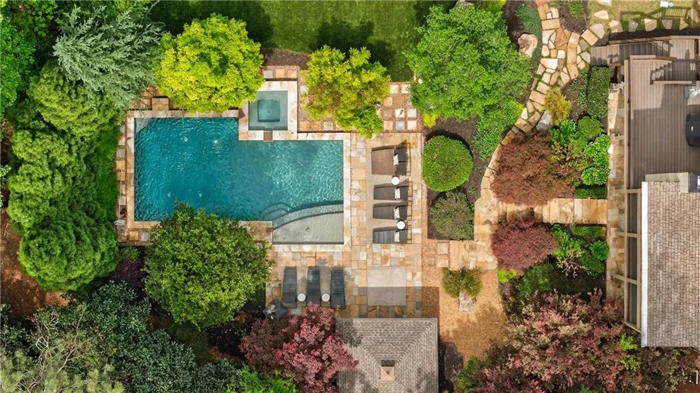 4868 Merlendale Drive, Atlanta, Georgia 30327, 6 Bedrooms Bedrooms, ,6 BathroomsBathrooms,Residential,For Sale,4868 Merlendale Drive,7741002