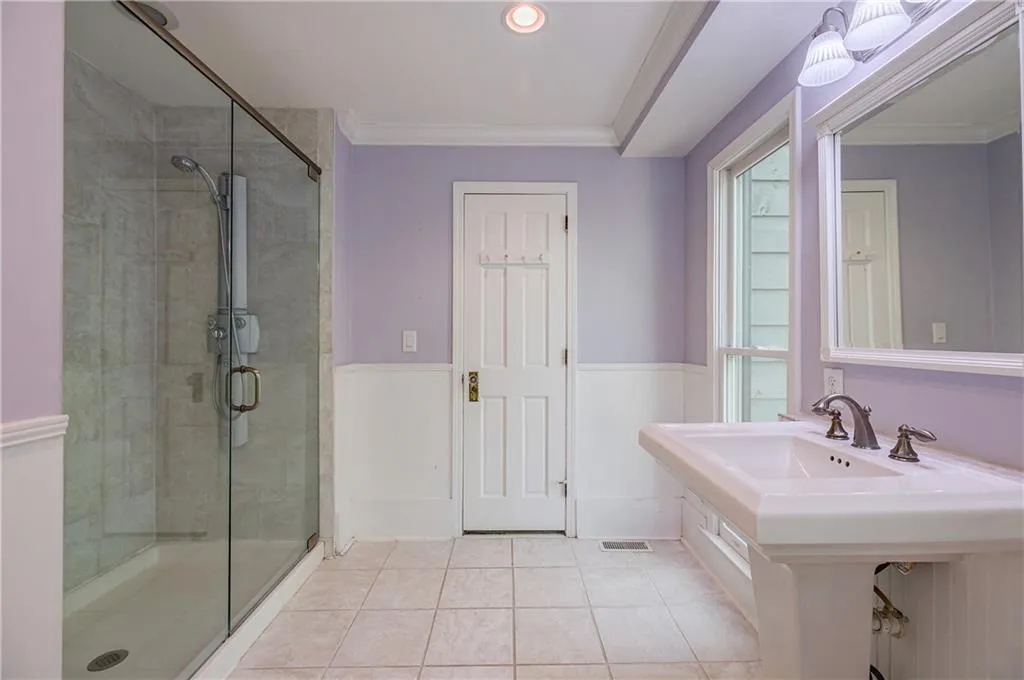 1605 Saddle Ridge Way, Sandy Springs, Georgia 30350, 5 Bedrooms Bedrooms, ,4 BathroomsBathrooms,Residential,Sold,1605 Saddle Ridge Way,7036699