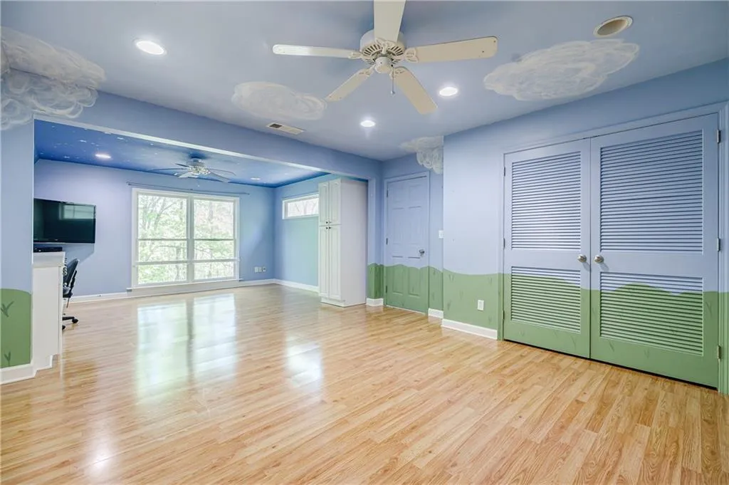 1605 Saddle Ridge Way, Sandy Springs, Georgia 30350, 5 Bedrooms Bedrooms, ,4 BathroomsBathrooms,Residential,Sold,1605 Saddle Ridge Way,7036699