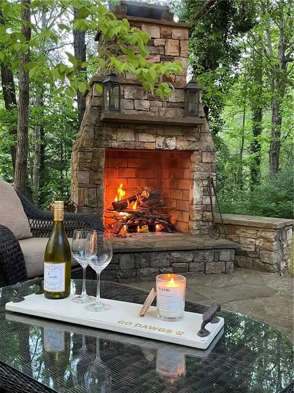 1605 Saddle Ridge Way, Sandy Springs, Georgia 30350, 5 Bedrooms Bedrooms, ,4 BathroomsBathrooms,Residential,Sold,1605 Saddle Ridge Way,7036699