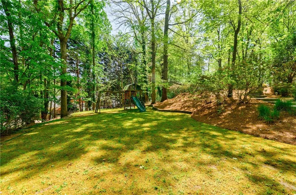 1605 Saddle Ridge Way, Sandy Springs, Georgia 30350, 5 Bedrooms Bedrooms, ,4 BathroomsBathrooms,Residential,Sold,1605 Saddle Ridge Way,7036699