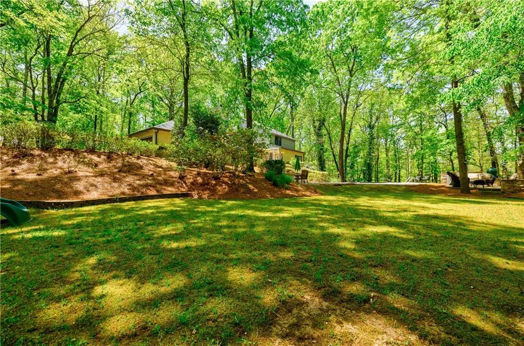 1605 Saddle Ridge Way, Sandy Springs, Georgia 30350, 5 Bedrooms Bedrooms, ,4 BathroomsBathrooms,Residential,Sold,1605 Saddle Ridge Way,7036699