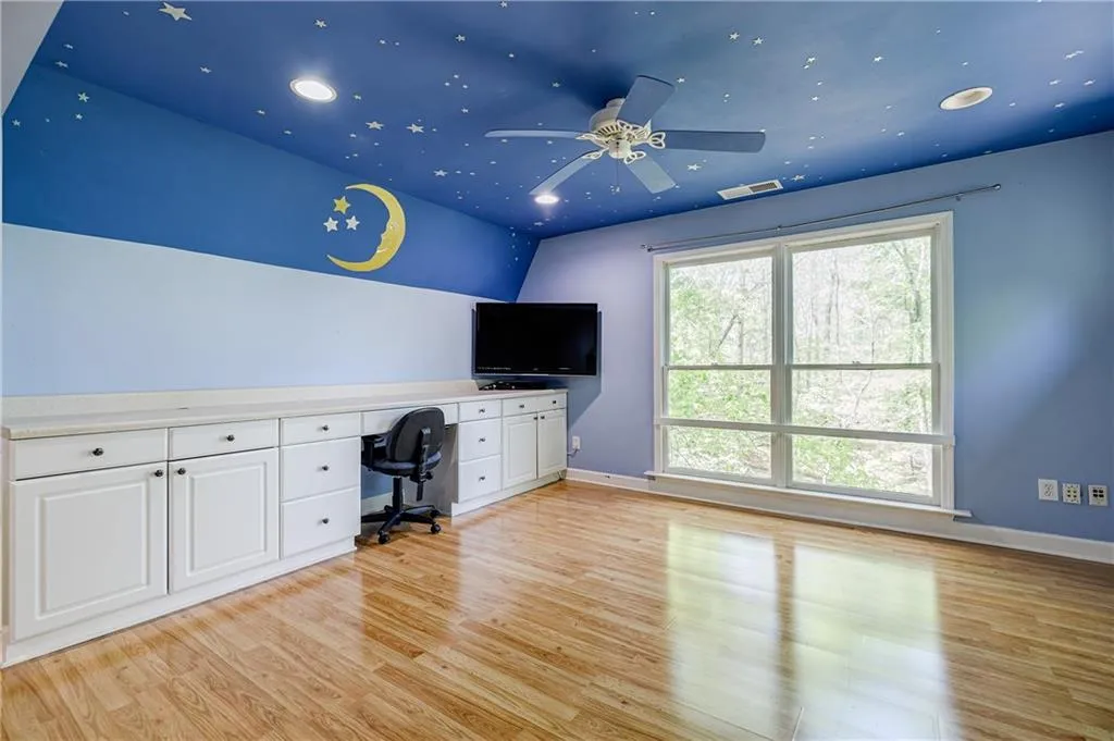 1605 Saddle Ridge Way, Sandy Springs, Georgia 30350, 5 Bedrooms Bedrooms, ,4 BathroomsBathrooms,Residential,Sold,1605 Saddle Ridge Way,7036699