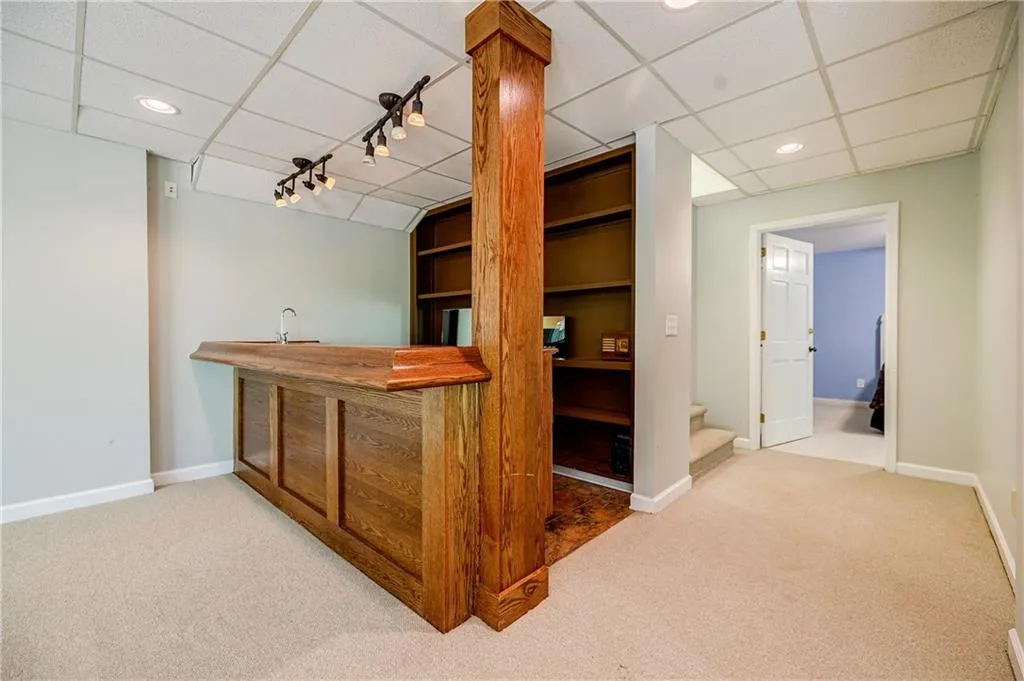 1605 Saddle Ridge Way, Sandy Springs, Georgia 30350, 5 Bedrooms Bedrooms, ,4 BathroomsBathrooms,Residential,Sold,1605 Saddle Ridge Way,7036699