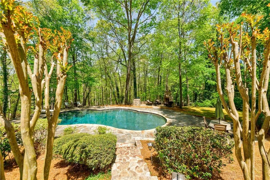 1605 Saddle Ridge Way, Sandy Springs, Georgia 30350, 5 Bedrooms Bedrooms, ,4 BathroomsBathrooms,Residential,Sold,1605 Saddle Ridge Way,7036699