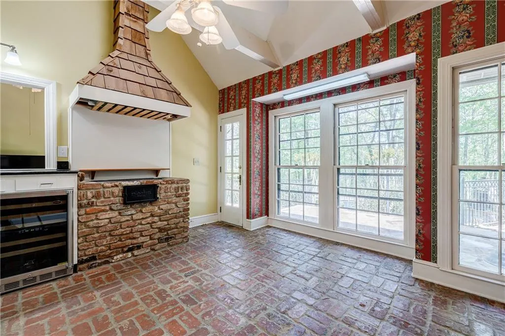 1605 Saddle Ridge Way, Sandy Springs, Georgia 30350, 5 Bedrooms Bedrooms, ,4 BathroomsBathrooms,Residential,Sold,1605 Saddle Ridge Way,7036699