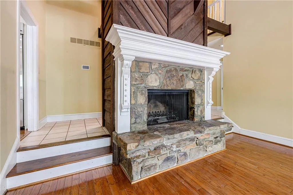 1605 Saddle Ridge Way, Sandy Springs, Georgia 30350, 5 Bedrooms Bedrooms, ,4 BathroomsBathrooms,Residential,Sold,1605 Saddle Ridge Way,7036699