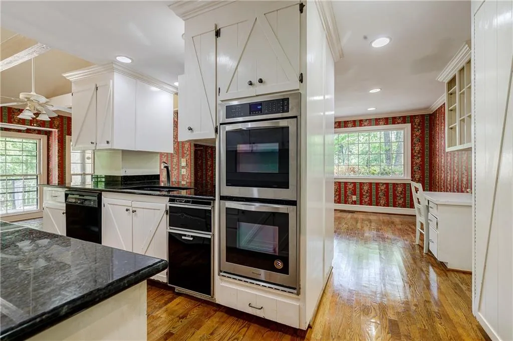 1605 Saddle Ridge Way, Sandy Springs, Georgia 30350, 5 Bedrooms Bedrooms, ,4 BathroomsBathrooms,Residential,Sold,1605 Saddle Ridge Way,7036699