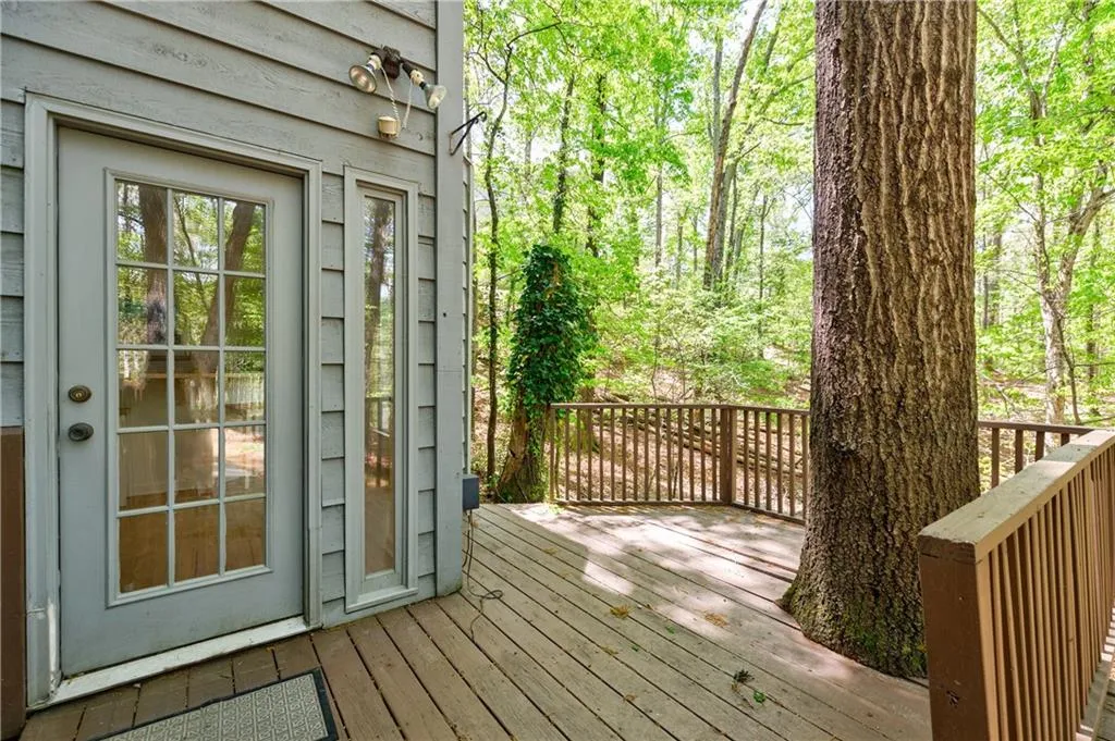 1605 Saddle Ridge Way, Sandy Springs, Georgia 30350, 5 Bedrooms Bedrooms, ,4 BathroomsBathrooms,Residential,Sold,1605 Saddle Ridge Way,7036699