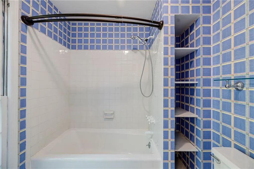 1605 Saddle Ridge Way, Sandy Springs, Georgia 30350, 5 Bedrooms Bedrooms, ,4 BathroomsBathrooms,Residential,Sold,1605 Saddle Ridge Way,7036699