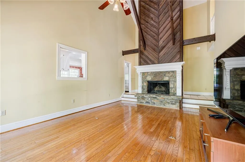 1605 Saddle Ridge Way, Sandy Springs, Georgia 30350, 5 Bedrooms Bedrooms, ,4 BathroomsBathrooms,Residential,Sold,1605 Saddle Ridge Way,7036699