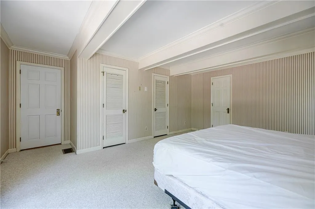 1605 Saddle Ridge Way, Sandy Springs, Georgia 30350, 5 Bedrooms Bedrooms, ,4 BathroomsBathrooms,Residential,Sold,1605 Saddle Ridge Way,7036699