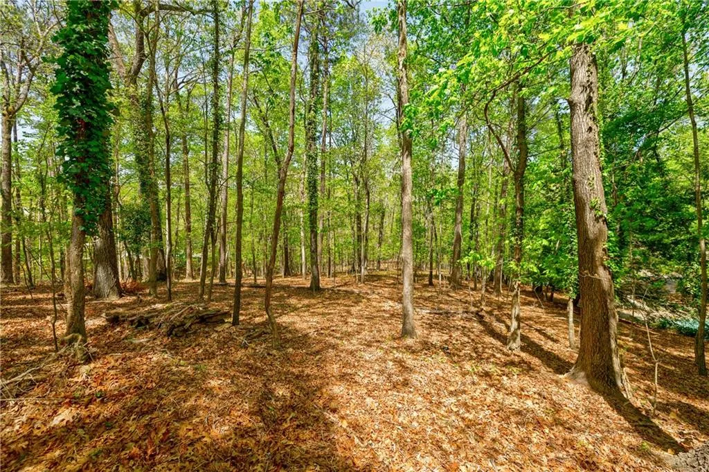 1605 Saddle Ridge Way, Sandy Springs, Georgia 30350, 5 Bedrooms Bedrooms, ,4 BathroomsBathrooms,Residential,Sold,1605 Saddle Ridge Way,7036699