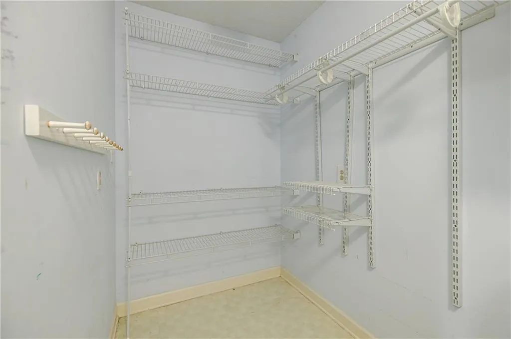 1605 Saddle Ridge Way, Sandy Springs, Georgia 30350, 5 Bedrooms Bedrooms, ,4 BathroomsBathrooms,Residential,Sold,1605 Saddle Ridge Way,7036699