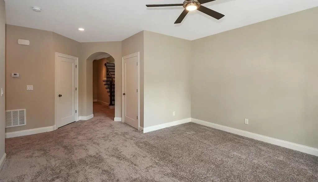 4015 Eamont Lane, Sandy Springs, Georgia 30328, 3 Bedrooms Bedrooms, ,3 BathroomsBathrooms,Residential,Sold,4015 Eamont Lane,6505238
