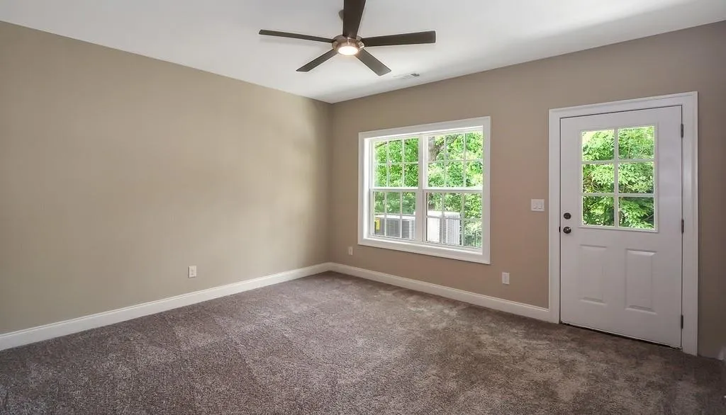 4015 Eamont Lane, Sandy Springs, Georgia 30328, 3 Bedrooms Bedrooms, ,3 BathroomsBathrooms,Residential,Sold,4015 Eamont Lane,6505238
