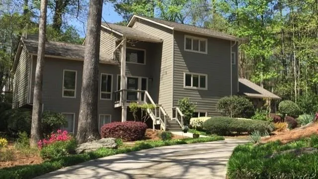 95 Messina Way, Sandy Springs, Georgia 30328, 5 Bedrooms Bedrooms, ,3 BathroomsBathrooms,Residential,Sold,95 Messina Way,5996062