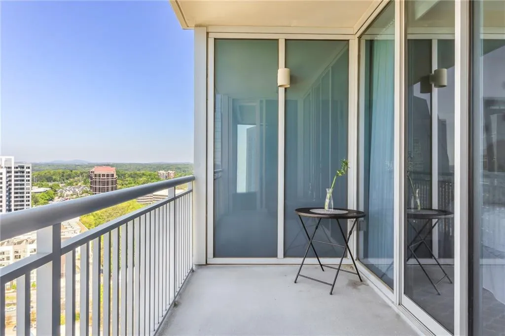 3338 Peachtree Road Unit 2708, Atlanta, Georgia 30326, 1 Bedroom Bedrooms, ,1 BathroomBathrooms,Residential,Sold,3338 Peachtree Road Unit 2708,7200916