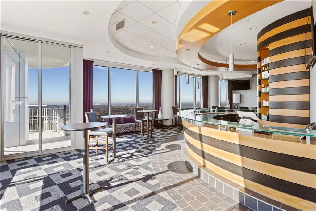 3338 Peachtree Road Unit 2708, Atlanta, Georgia 30326, 1 Bedroom Bedrooms, ,1 BathroomBathrooms,Residential,Sold,3338 Peachtree Road Unit 2708,7200916