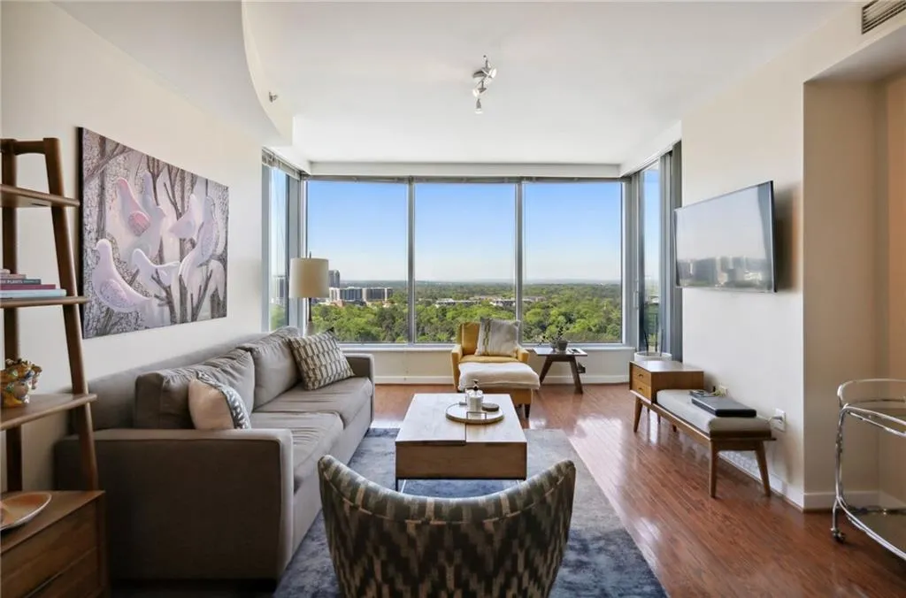 3338 Peachtree Road Unit 2708, Atlanta, Georgia 30326, 1 Bedroom Bedrooms, ,1 BathroomBathrooms,Residential,Sold,3338 Peachtree Road Unit 2708,7200916