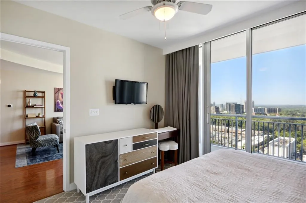 3338 Peachtree Road Unit 2708, Atlanta, Georgia 30326, 1 Bedroom Bedrooms, ,1 BathroomBathrooms,Residential,Sold,3338 Peachtree Road Unit 2708,7200916