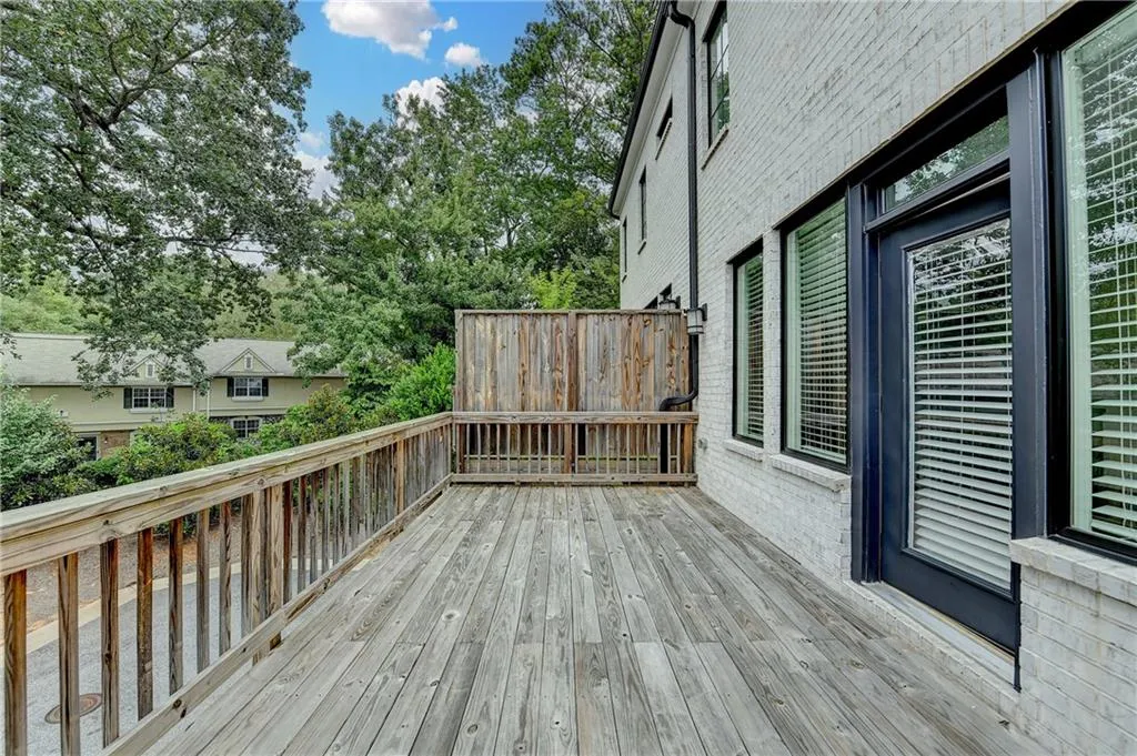 6892 Roswell Road, Atlanta, Georgia 30328, 4 Bedrooms Bedrooms, ,3 BathroomsBathrooms,Residential,For Sale,6892 Roswell Road,7627608