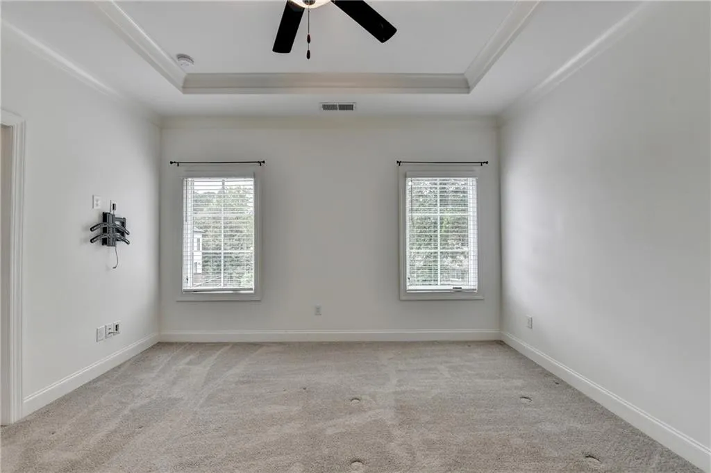 6892 Roswell Road, Atlanta, Georgia 30328, 4 Bedrooms Bedrooms, ,3 BathroomsBathrooms,Residential,For Sale,6892 Roswell Road,7627608