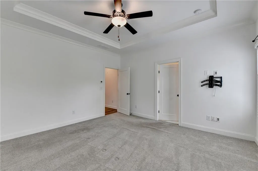 6892 Roswell Road, Atlanta, Georgia 30328, 4 Bedrooms Bedrooms, ,3 BathroomsBathrooms,Residential,For Sale,6892 Roswell Road,7627608
