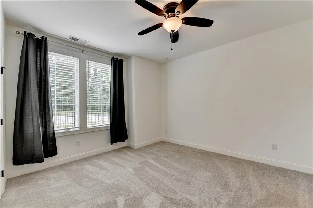 6892 Roswell Road, Atlanta, Georgia 30328, 4 Bedrooms Bedrooms, ,3 BathroomsBathrooms,Residential,For Sale,6892 Roswell Road,7627608