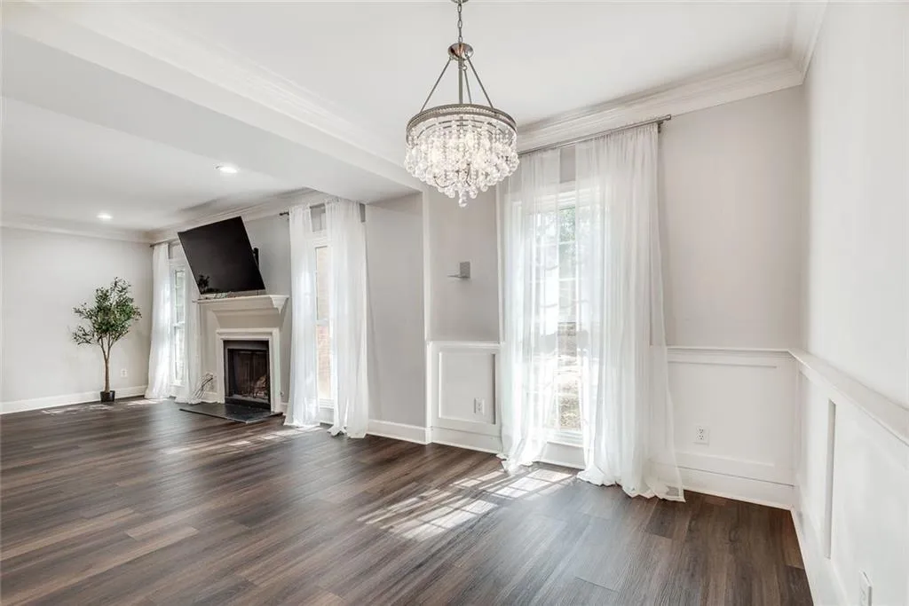 57 Mount Vernon Circle, Atlanta, Georgia 30338, 2 Bedrooms Bedrooms, ,2 BathroomsBathrooms,Residential,For Sale,57 Mount Vernon Circle,7621552