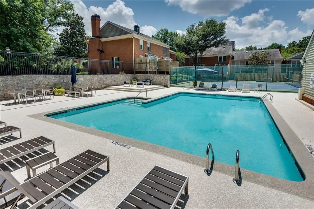 57 Mount Vernon Circle, Atlanta, Georgia 30338, 2 Bedrooms Bedrooms, ,2 BathroomsBathrooms,Residential,For Sale,57 Mount Vernon Circle,7621552