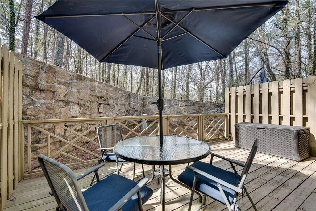 57 Mount Vernon Circle, Atlanta, Georgia 30338, 2 Bedrooms Bedrooms, ,2 BathroomsBathrooms,Residential,For Sale,57 Mount Vernon Circle,7621552