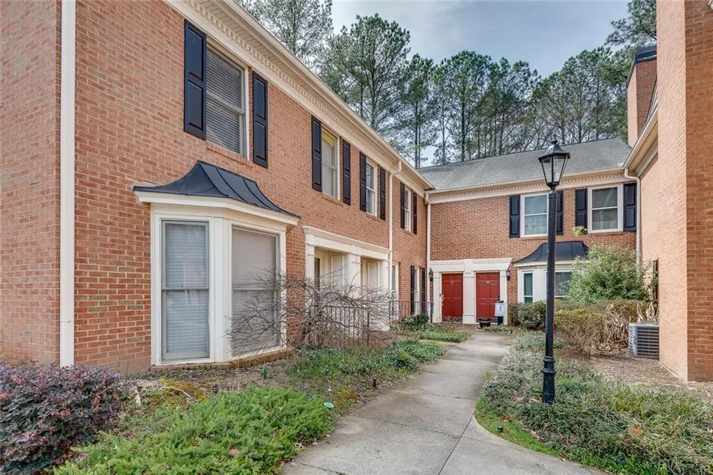 57 Mount Vernon Circle, Atlanta, Georgia 30338, 2 Bedrooms Bedrooms, ,2 BathroomsBathrooms,Residential,For Sale,57 Mount Vernon Circle,7621552