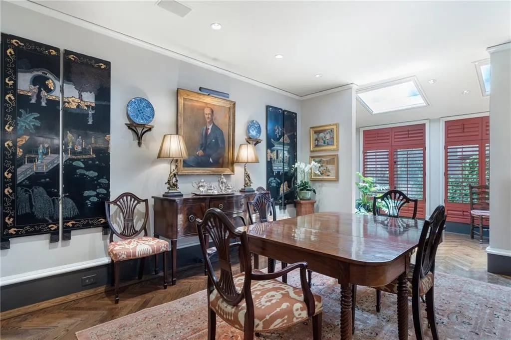 2525 Peachtree Road Unit 28, Atlanta, Georgia 30305, 3 Bedrooms Bedrooms, ,2 BathroomsBathrooms,Residential,For Sale,2525 Peachtree Road Unit 28,7618872