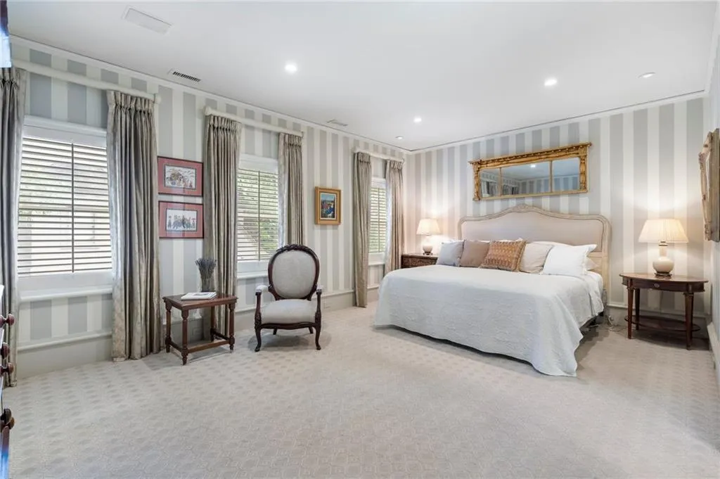 Huge primary suite upstairs.