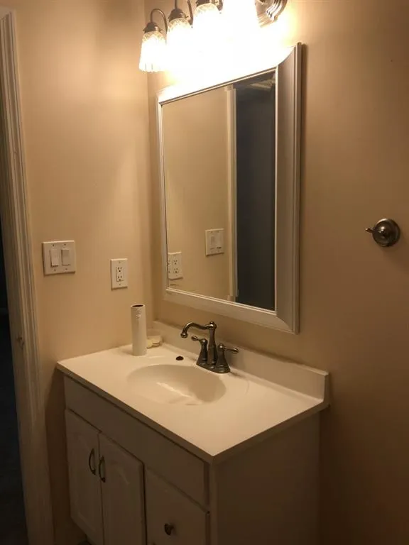 370 Winding River Drive Unit E, Sandy Springs, Georgia 30350, 3 Bedrooms Bedrooms, ,2 BathroomsBathrooms,Residential,Sold,370 Winding River Drive Unit E,6052868