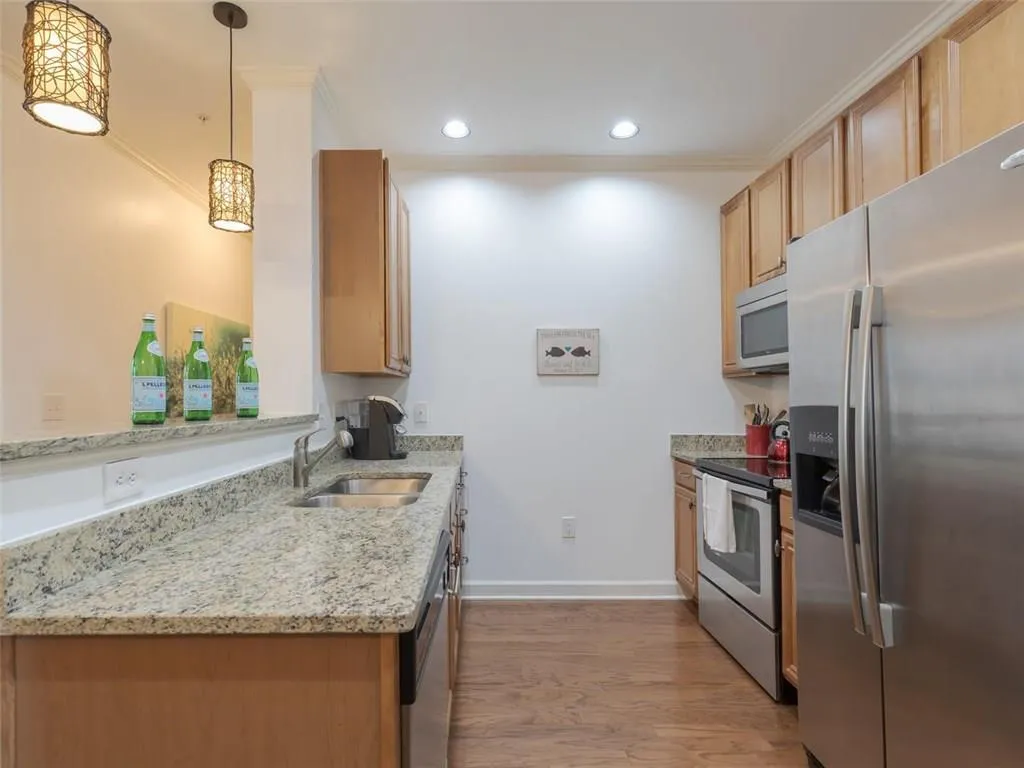 7265 Glisten Avenue Unit 110, Sandy Springs, Georgia 30328, 2 Bedrooms Bedrooms, ,2 BathroomsBathrooms,Residential,Sold,7265 Glisten Avenue Unit 110,6109879