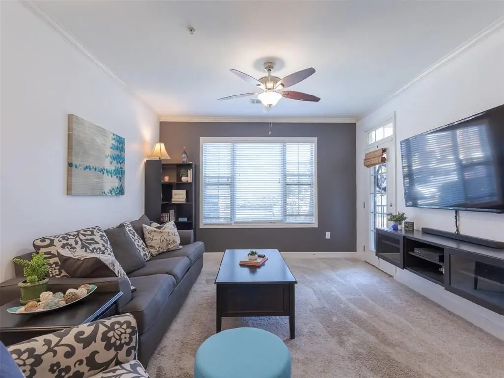 7265 Glisten Avenue Unit 110, Sandy Springs, Georgia 30328, 2 Bedrooms Bedrooms, ,2 BathroomsBathrooms,Residential,Sold,7265 Glisten Avenue Unit 110,6109879