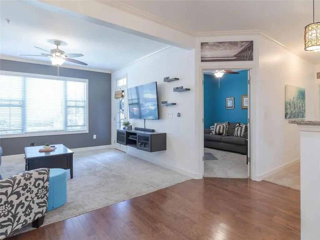 7265 Glisten Avenue Unit 110, Sandy Springs, Georgia 30328, 2 Bedrooms Bedrooms, ,2 BathroomsBathrooms,Residential,Sold,7265 Glisten Avenue Unit 110,6109879