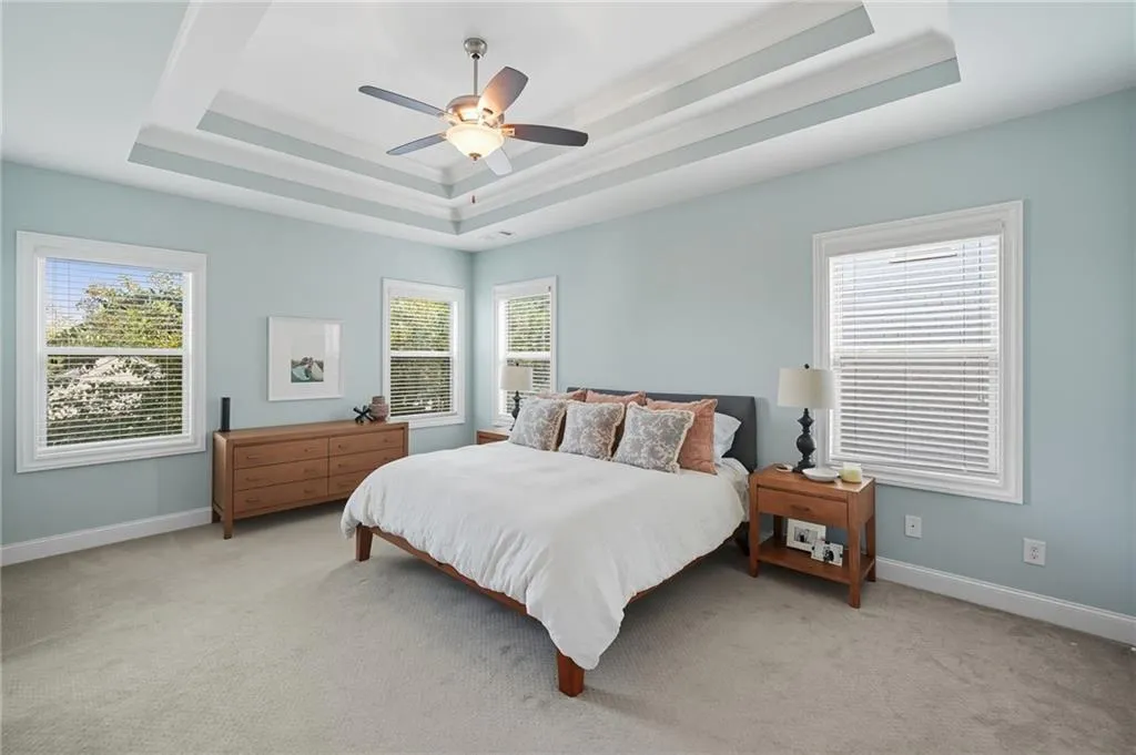 2539 Skyland Drive Ne, Brookhaven, Georgia 30319, 3 Bedrooms Bedrooms, ,3 BathroomsBathrooms,Residential,For Sale,2539 Skyland Drive Ne,7645850