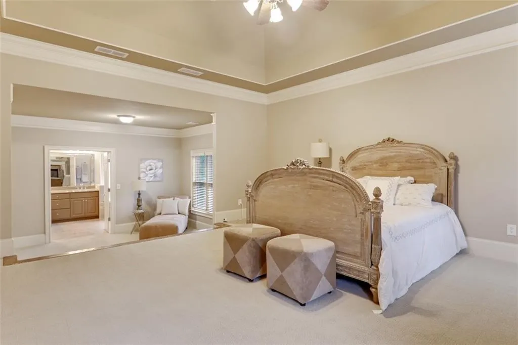 6327 Cotswold Lane, Sandy Springs, Georgia 30328, 4 Bedrooms Bedrooms, ,3 BathroomsBathrooms,Residential,Sold,6327 Cotswold Lane,7018260