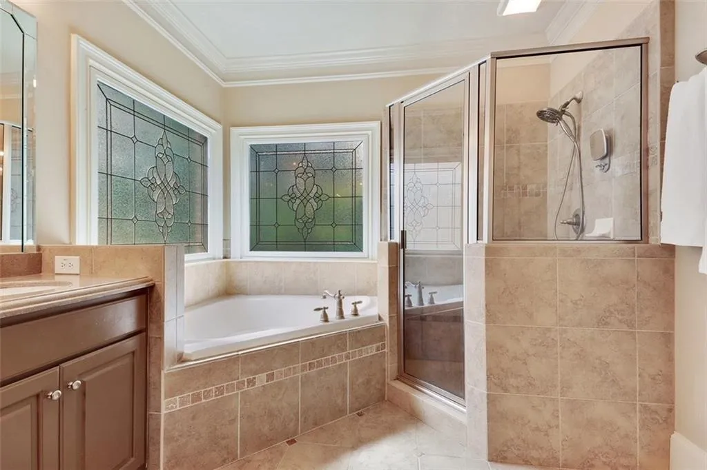 6327 Cotswold Lane, Sandy Springs, Georgia 30328, 4 Bedrooms Bedrooms, ,3 BathroomsBathrooms,Residential,Sold,6327 Cotswold Lane,7018260