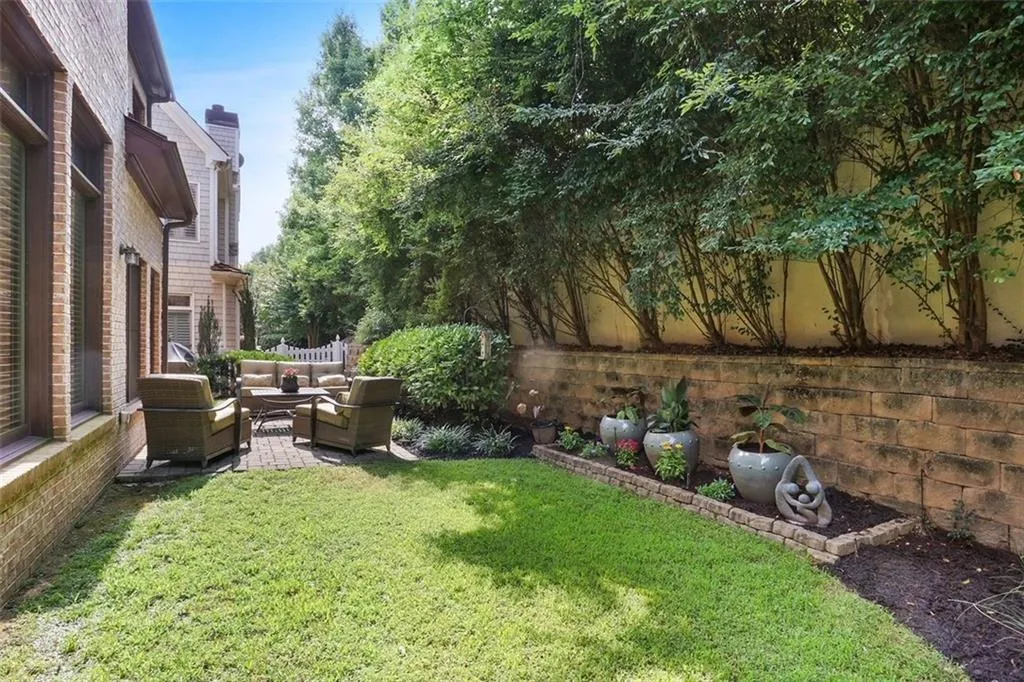 6327 Cotswold Lane, Sandy Springs, Georgia 30328, 4 Bedrooms Bedrooms, ,3 BathroomsBathrooms,Residential,Sold,6327 Cotswold Lane,7018260