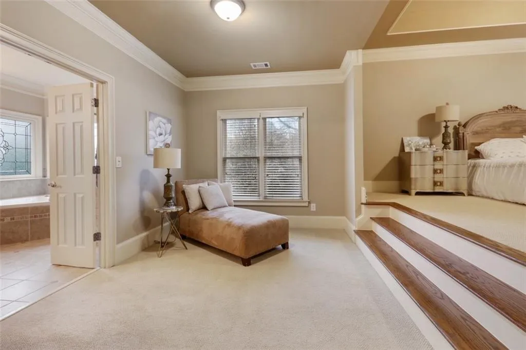 6327 Cotswold Lane, Sandy Springs, Georgia 30328, 4 Bedrooms Bedrooms, ,3 BathroomsBathrooms,Residential,Sold,6327 Cotswold Lane,7018260