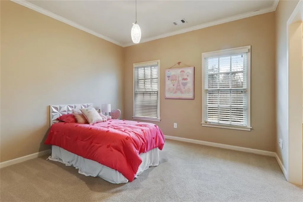 6327 Cotswold Lane, Sandy Springs, Georgia 30328, 4 Bedrooms Bedrooms, ,3 BathroomsBathrooms,Residential,Sold,6327 Cotswold Lane,7018260