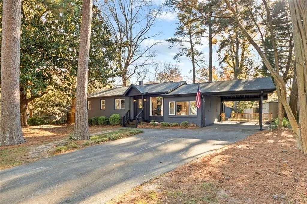 1333 Victor Road Ne, Atlanta, Georgia 30324, 3 Bedrooms Bedrooms, 0 ,2 BathroomsBathrooms,Land,For Sale,1333 Victor Road Ne,7689664