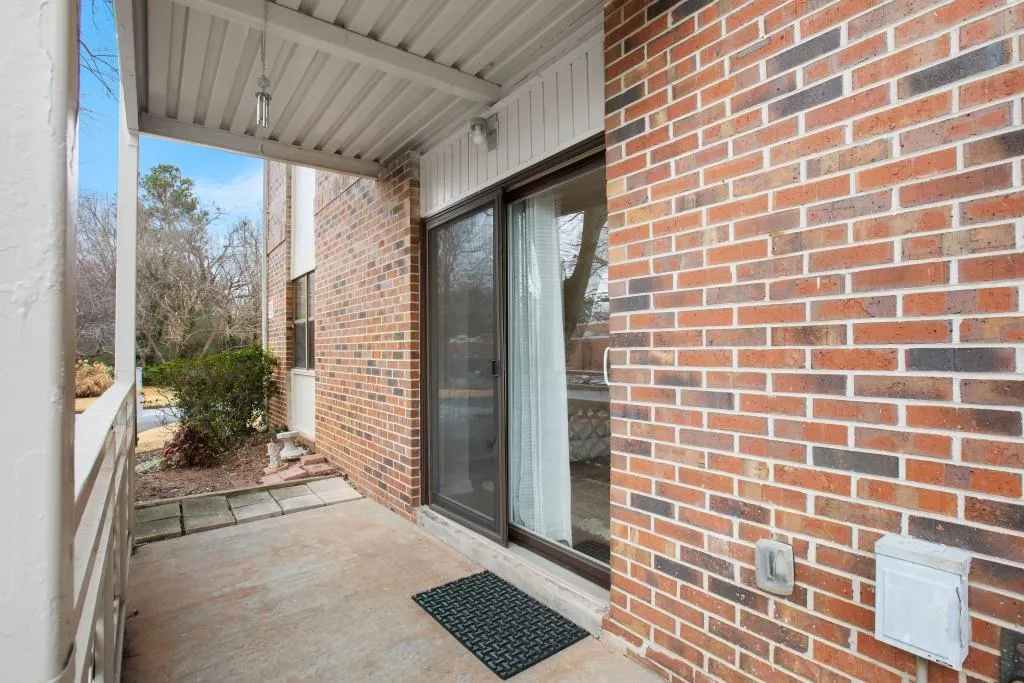 475 Mount Vernon Highway Unit A100, Sandy Springs, Georgia 30328, 2 Bedrooms Bedrooms, ,2 BathroomsBathrooms,Residential,Sold,475 Mount Vernon Highway Unit A100,6832241