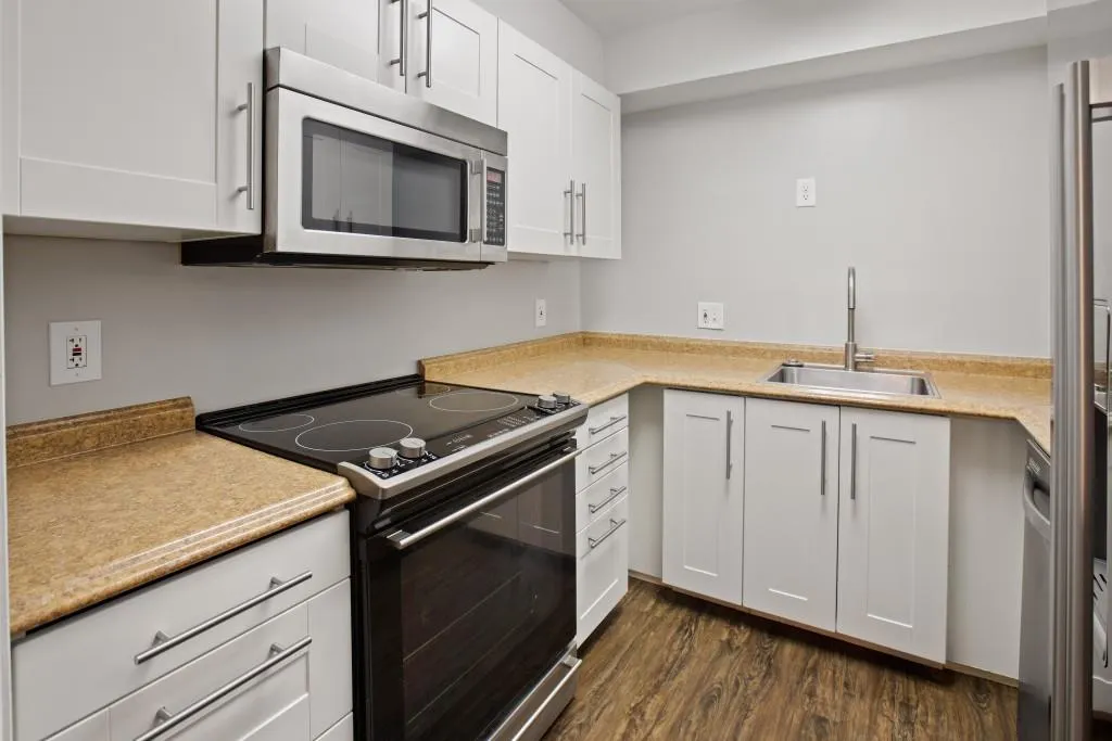 475 Mount Vernon Highway Unit A100, Sandy Springs, Georgia 30328, 2 Bedrooms Bedrooms, ,2 BathroomsBathrooms,Residential,Sold,475 Mount Vernon Highway Unit A100,6832241